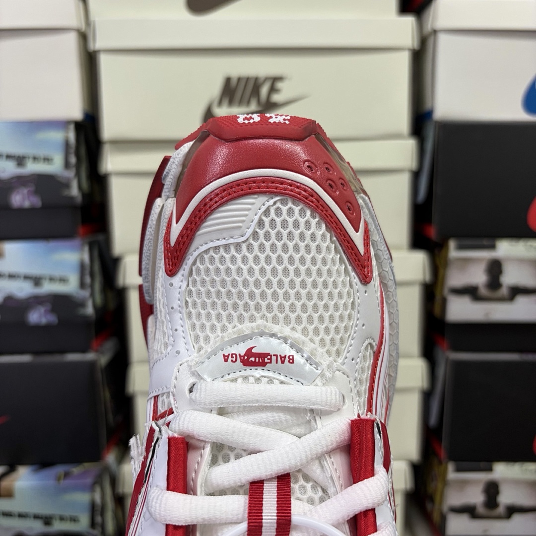 Balenciaga BLCG Runner7.0 - Image 46