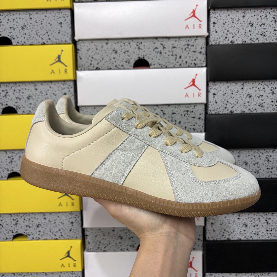 On Running Maison Margiela Replica - Image 11