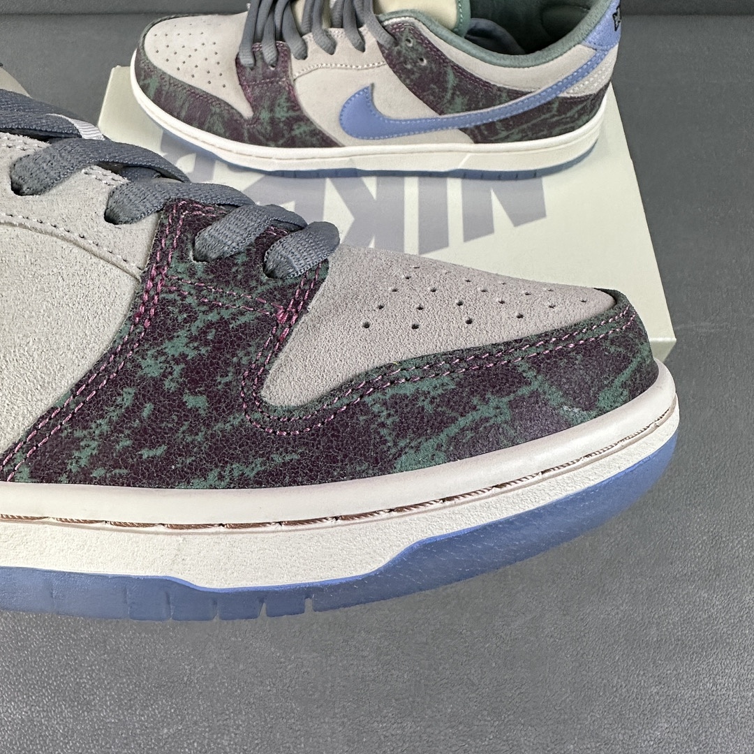 Nike SB Dunk Low Crenshaw Skate Club - Image 4