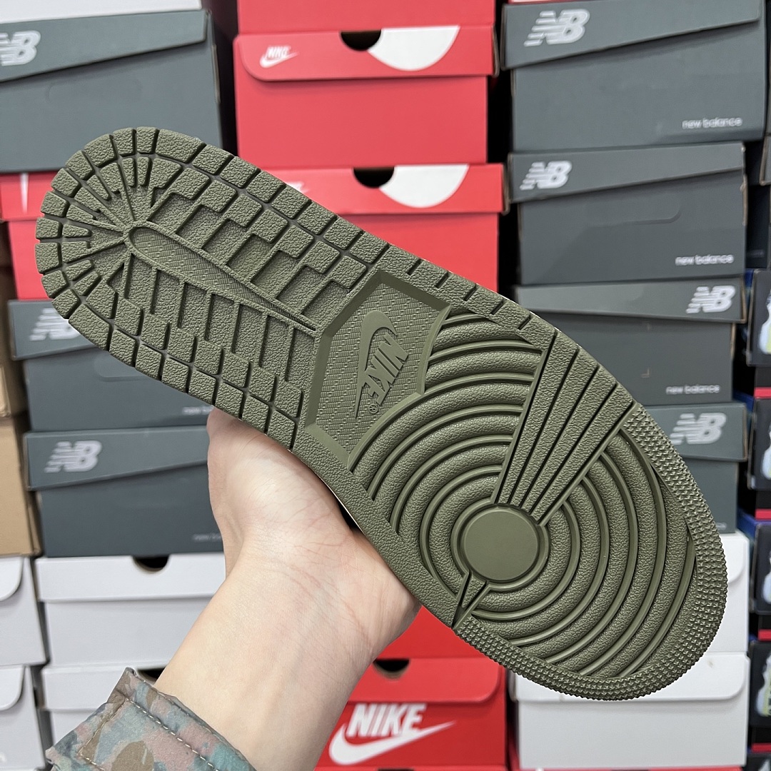 Nike Travis Scott Olive 5.0 - Image 9