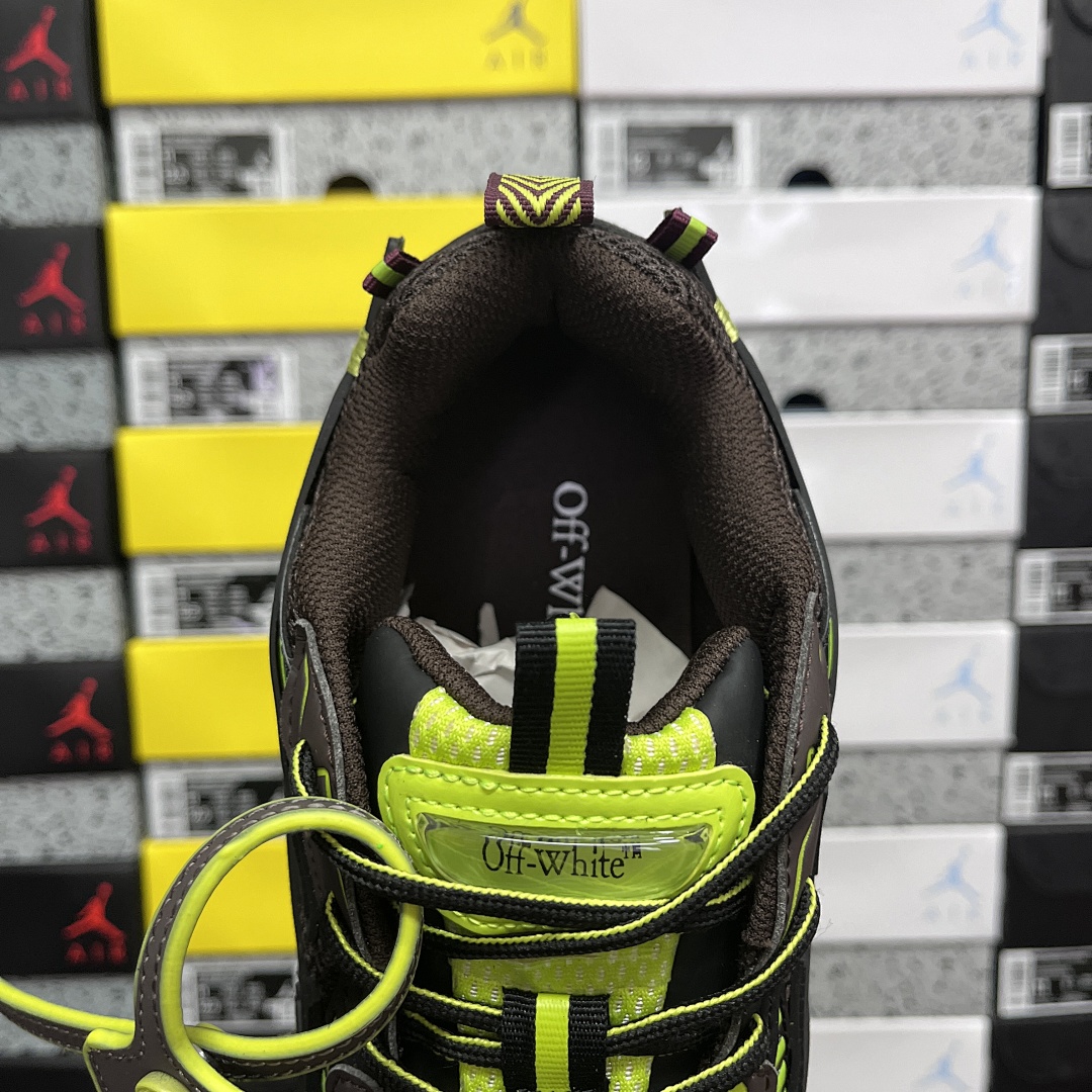 Off-White Be Right Back (Black Chocolate Brown Green) - Image 5