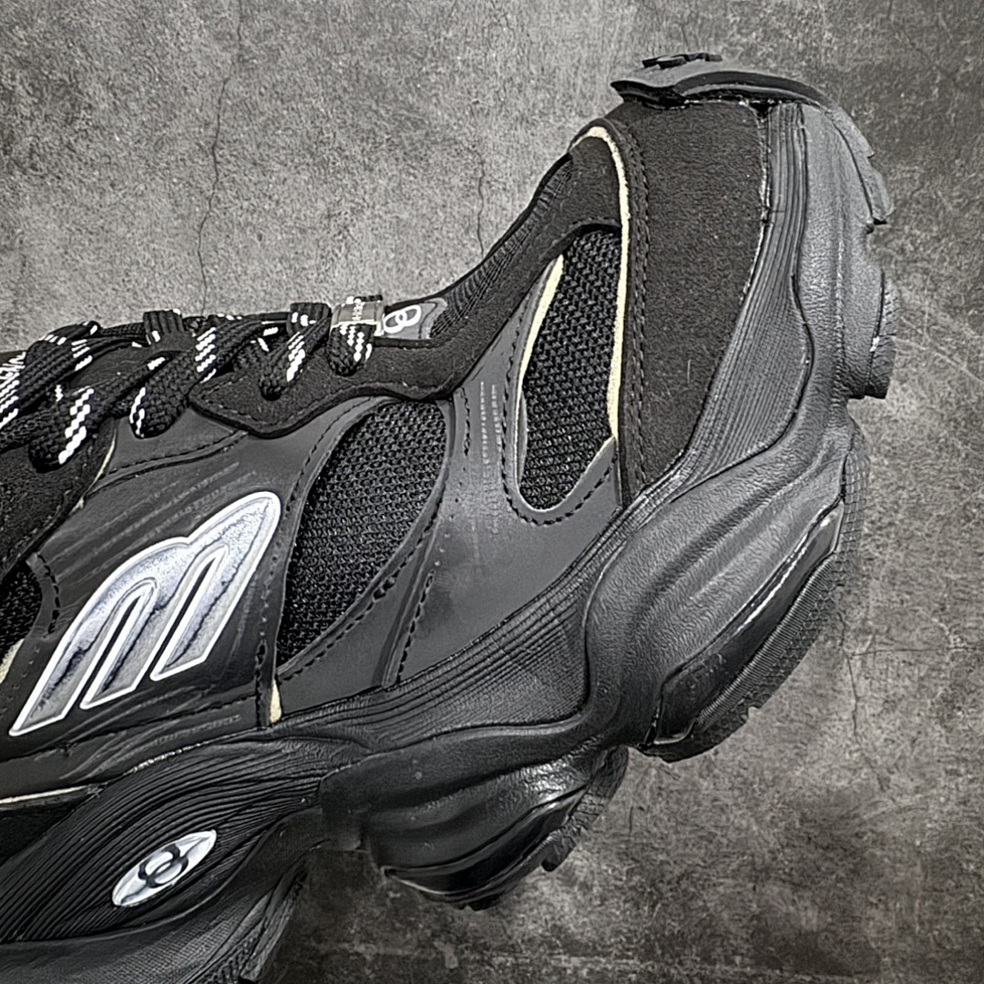 Balenciaga Cargo - Image 79