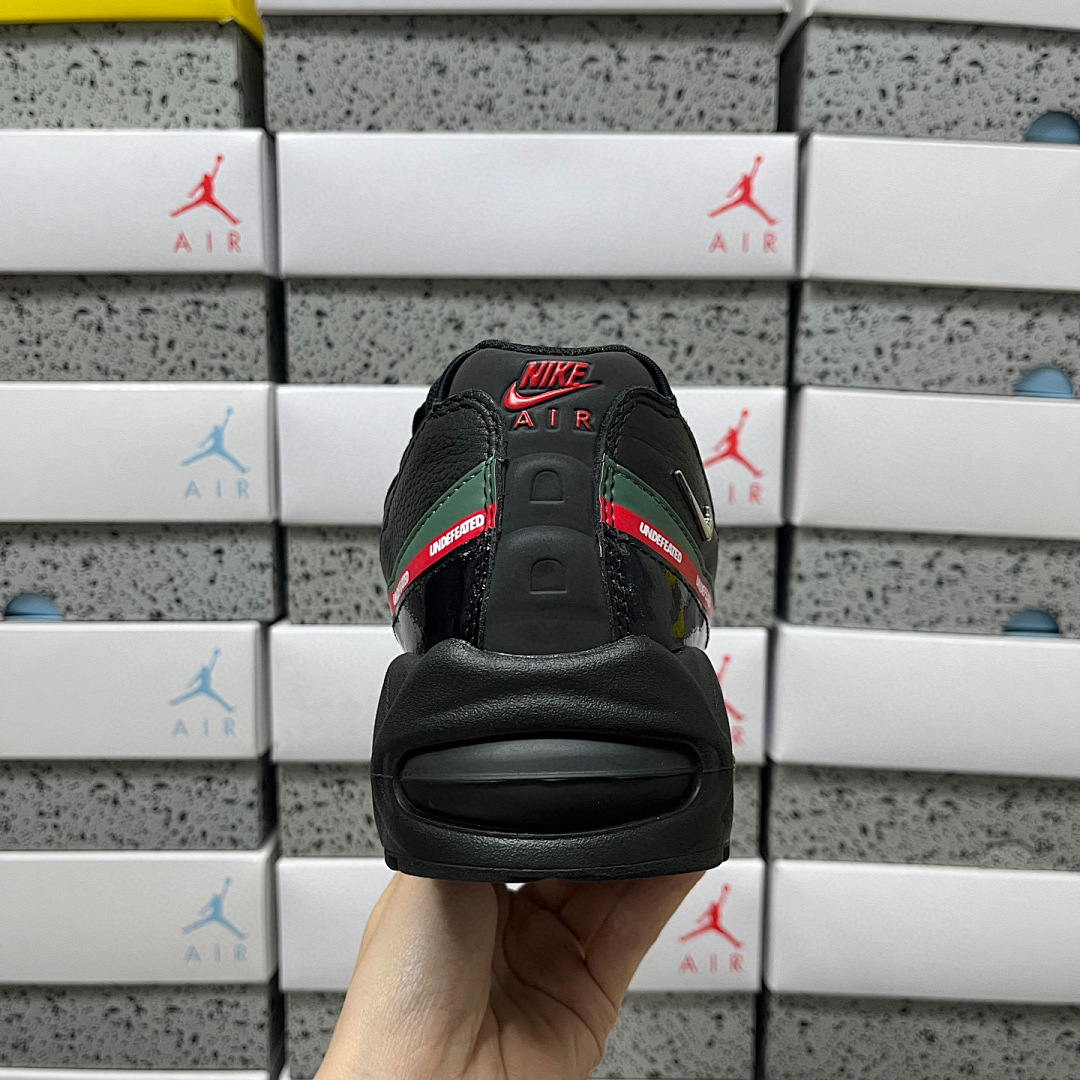 Nike Air Max 95 SP Undefeated Black IB4453-001 - Image 2