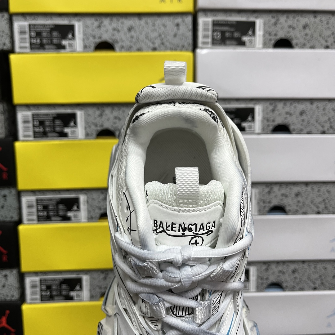 Balenciaga BLCG Track 3.0 - Image 4