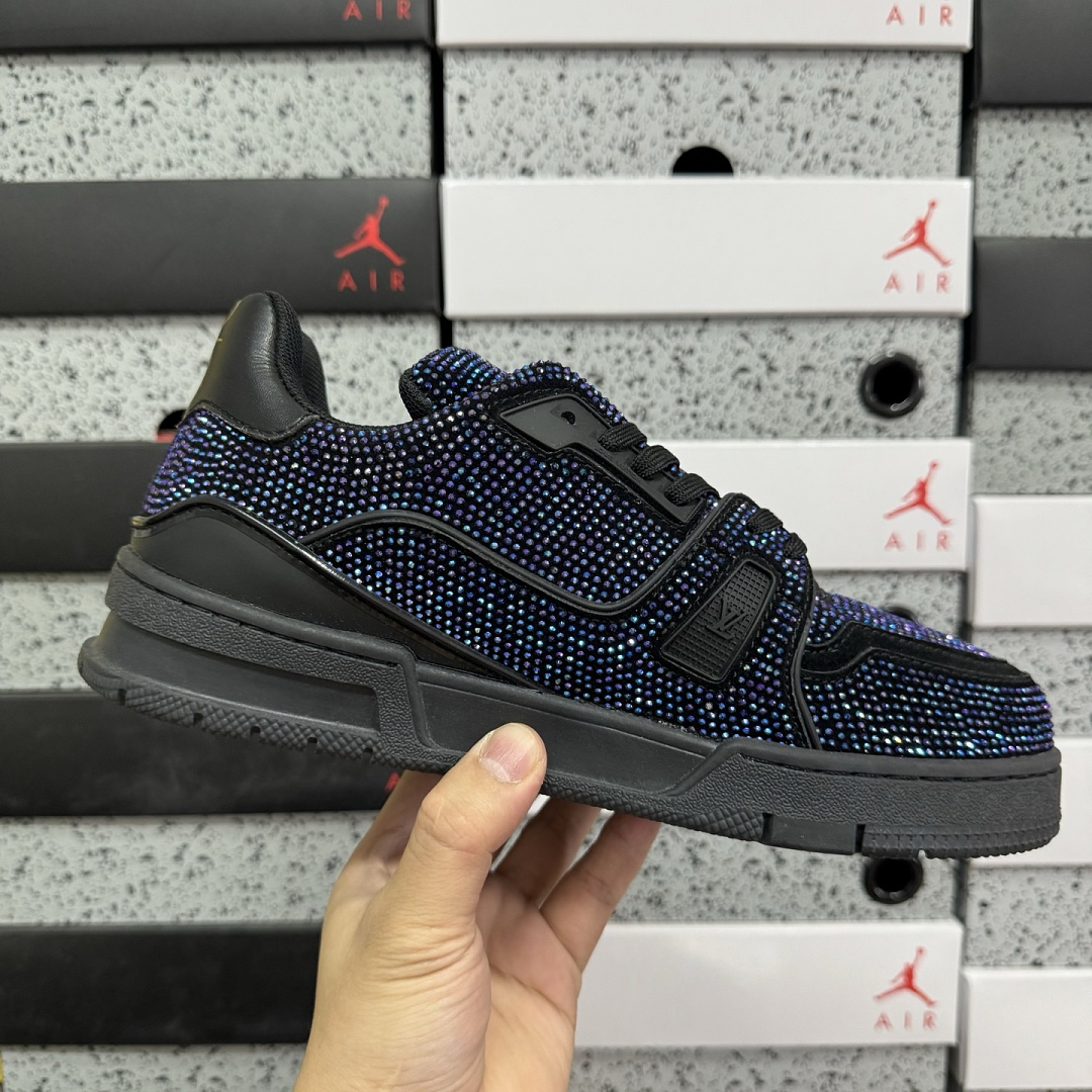 Louis Vuitton Trainer Rhinestone - Image 3