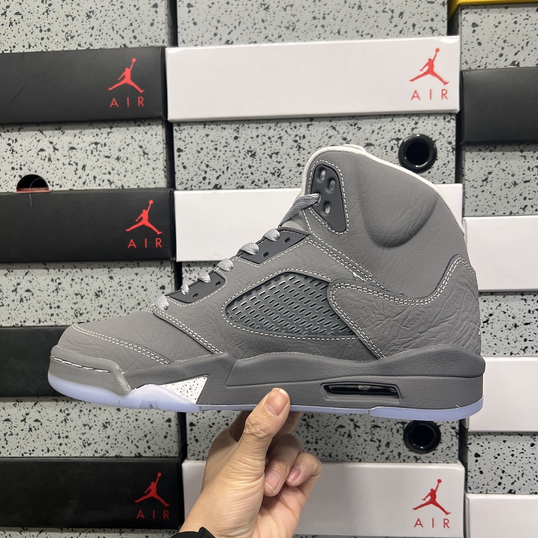 Nike Wolf (Grey) - Image 3