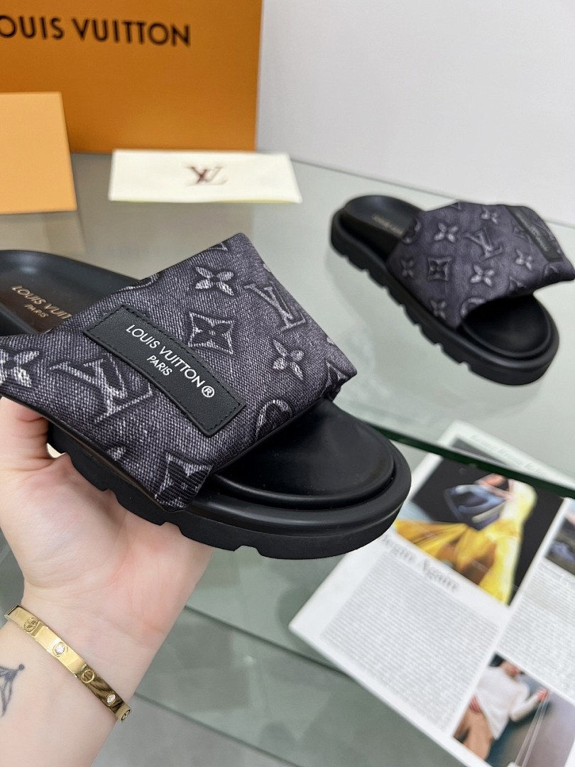 Louis Vuitton Velcro Slippers - Image 8