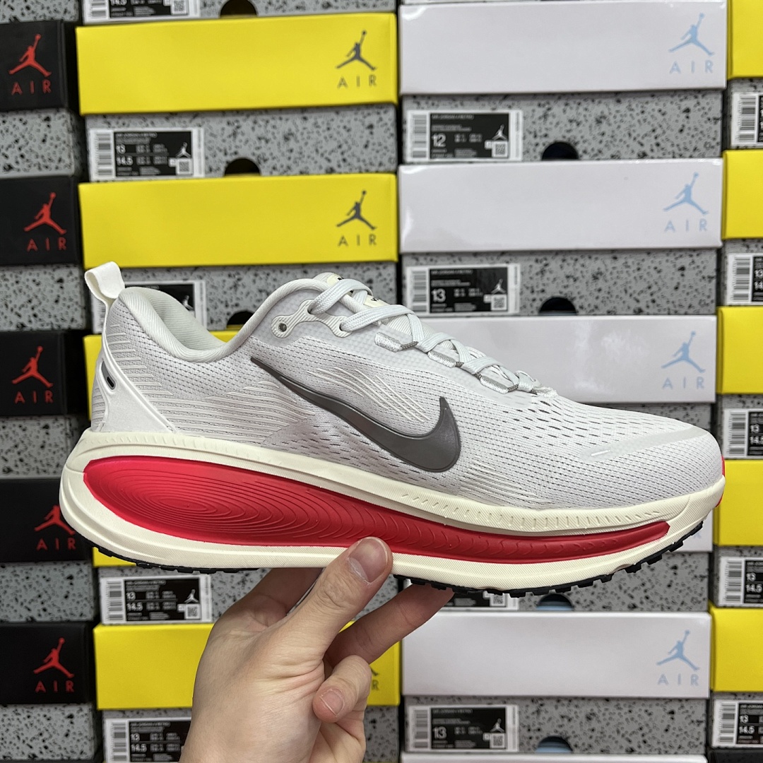 Nike Zoom Vomero - Image 6