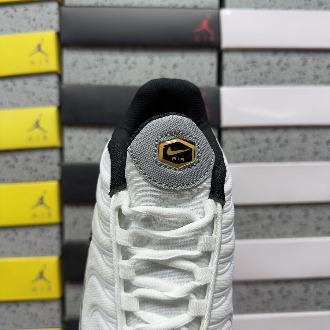 Nike Air Max Plus - Image 3