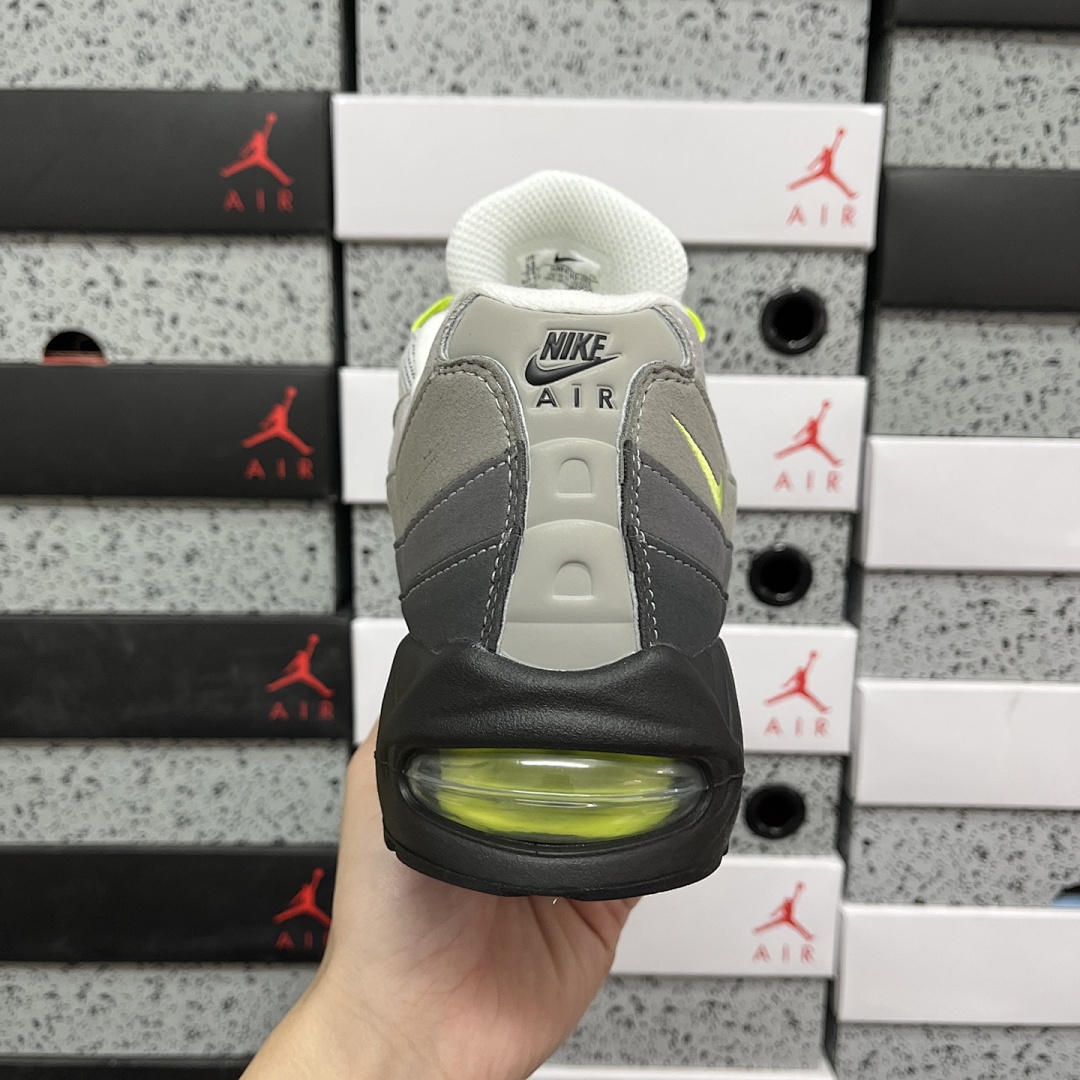 Nike Air Max 95 OG Big Bubble Neon - Image 5