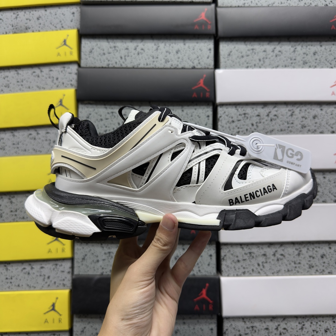 Balenciaga BLCG Track 4162 (Black White) - Image 5
