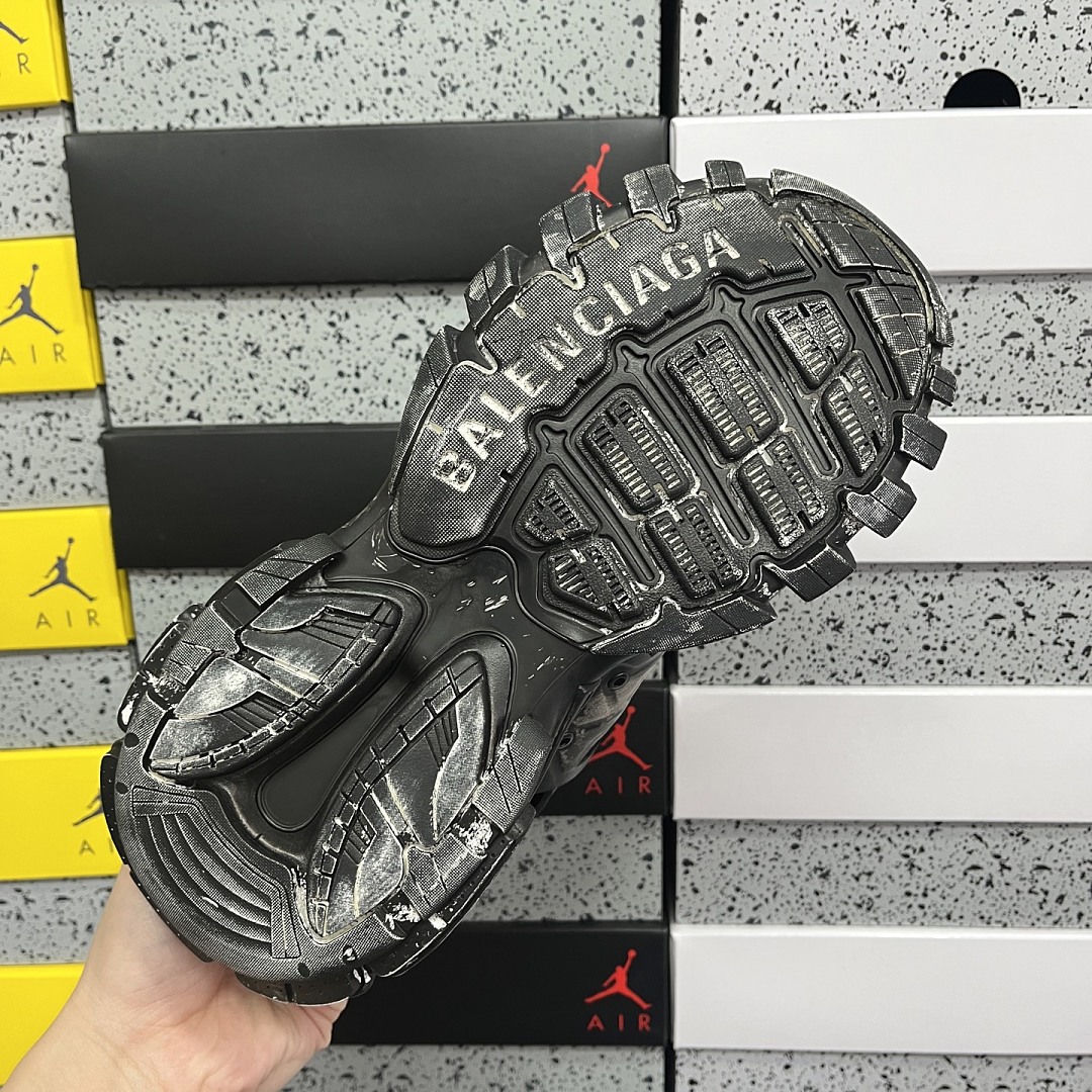 Balenciaga Track - Image 9