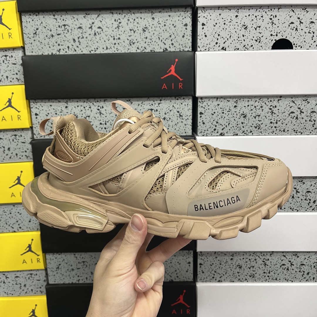 Balenciaga Track - Image 5