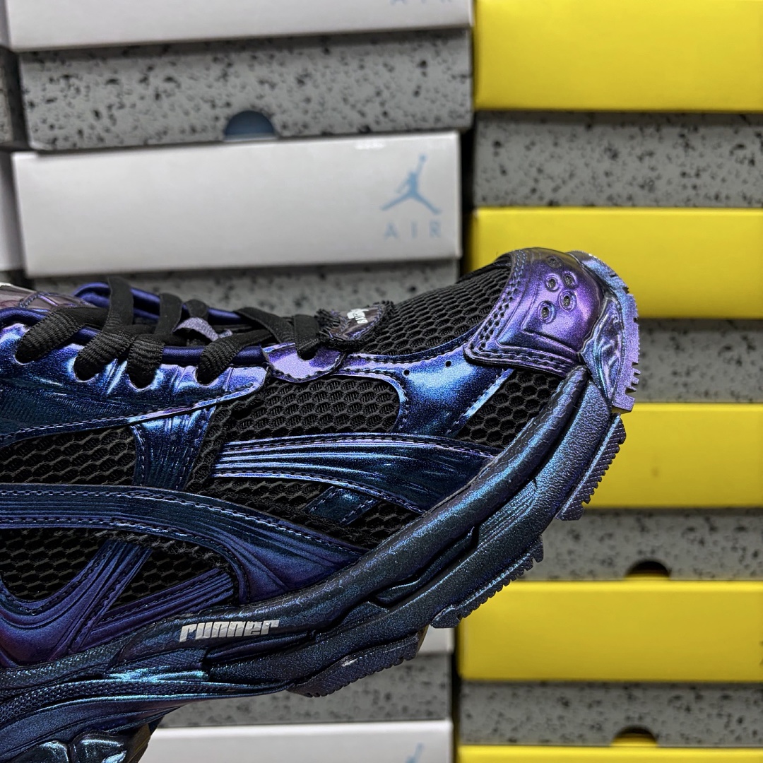 Balenciaga BLCG Runner 7.5 - Image 12