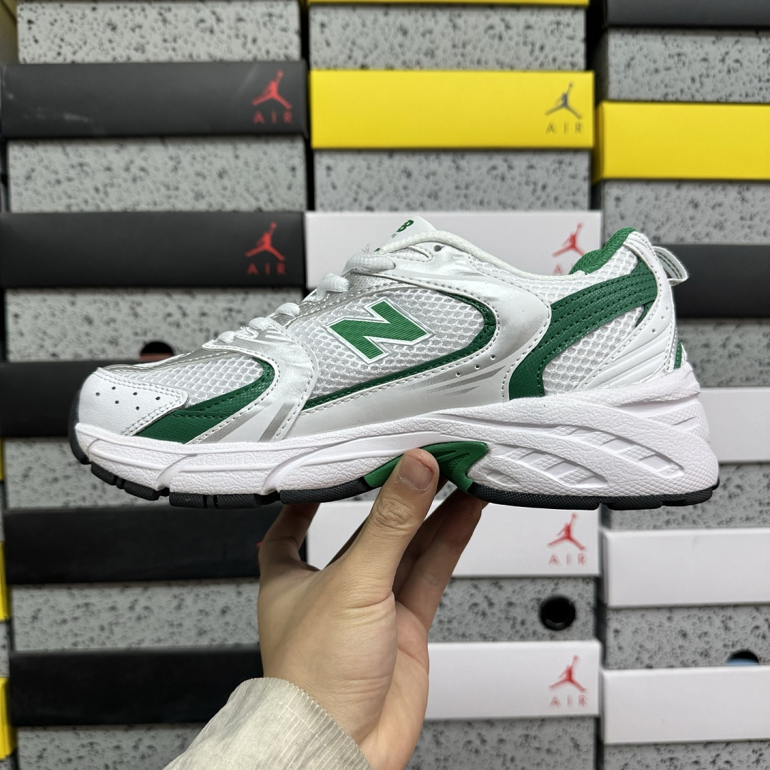 New Balance 530 White Nightwatch (Green) - Image 4