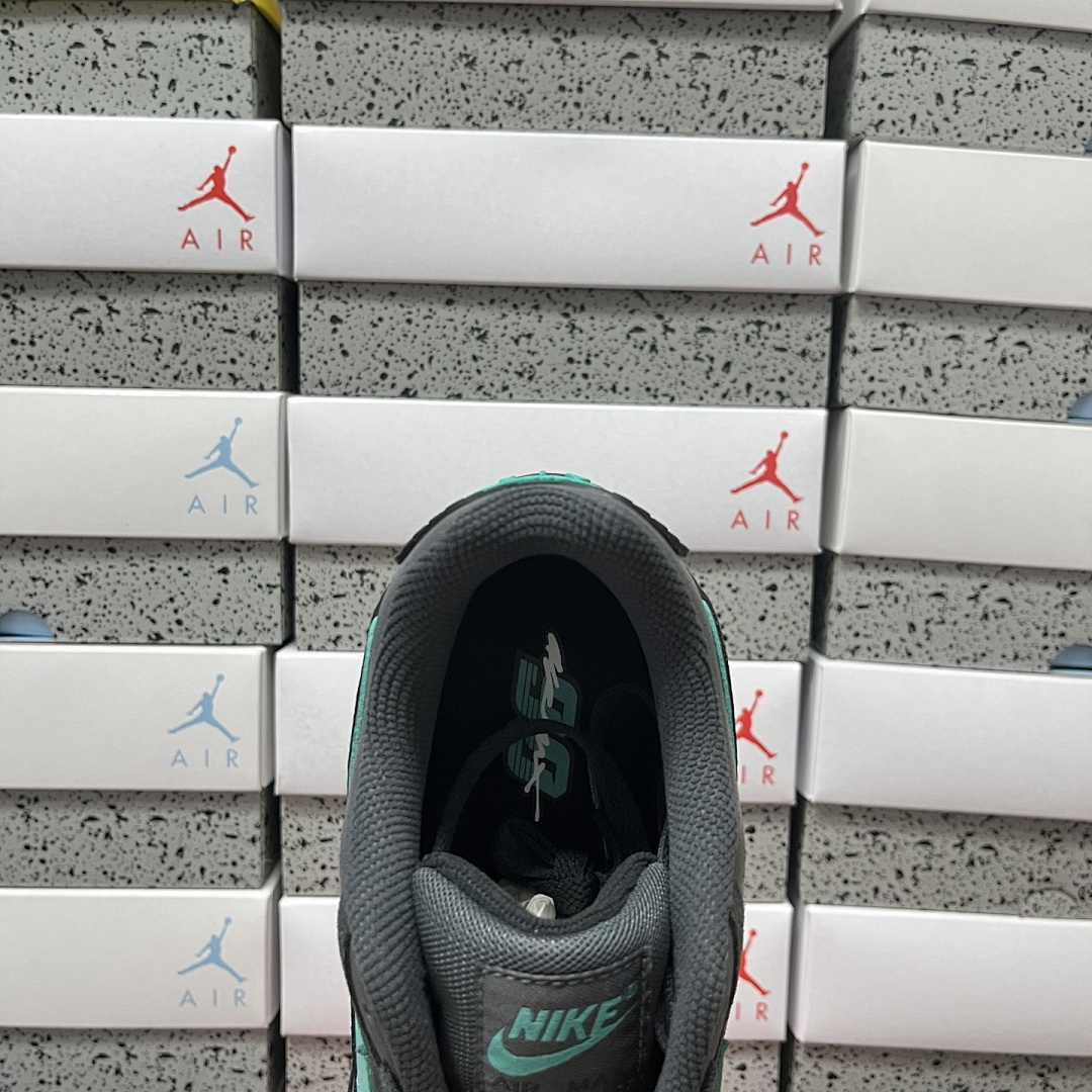 Nike Air Max 90 Hyper (Royal) - Image 4