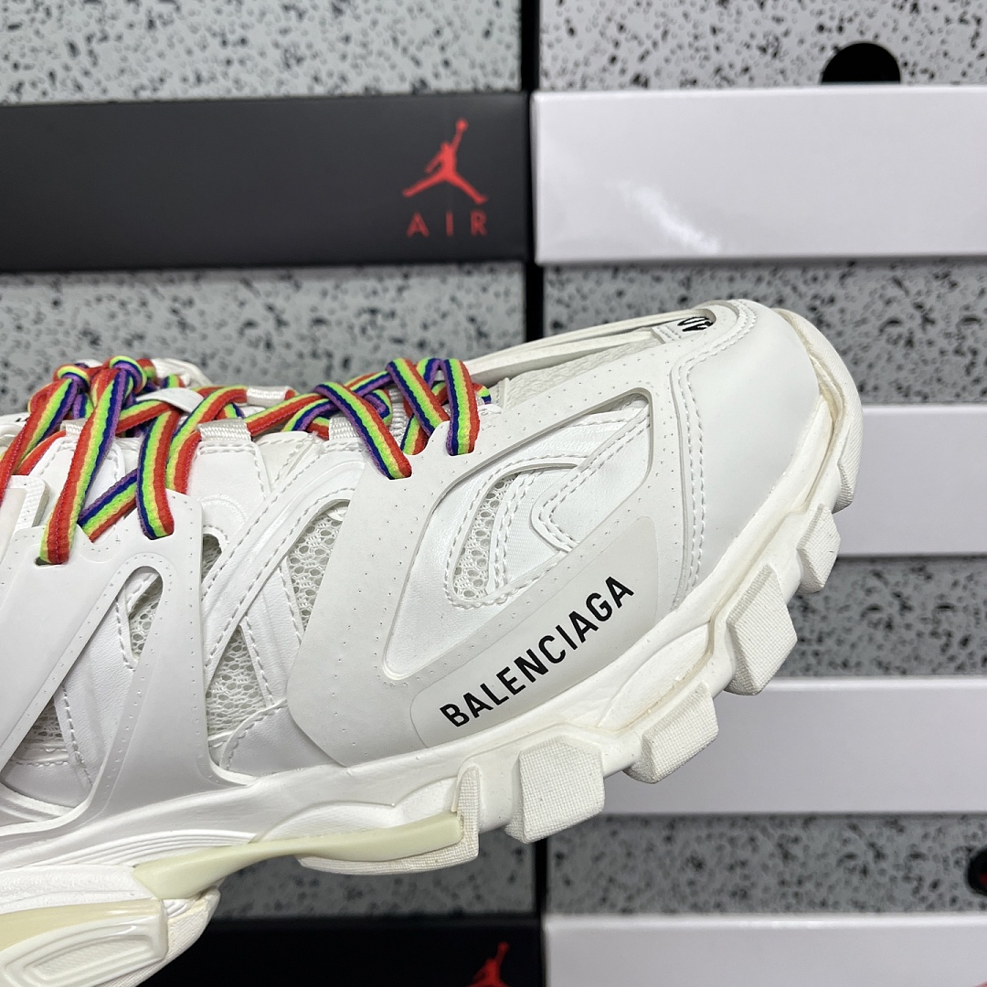 Balenciaga Track - Image 5