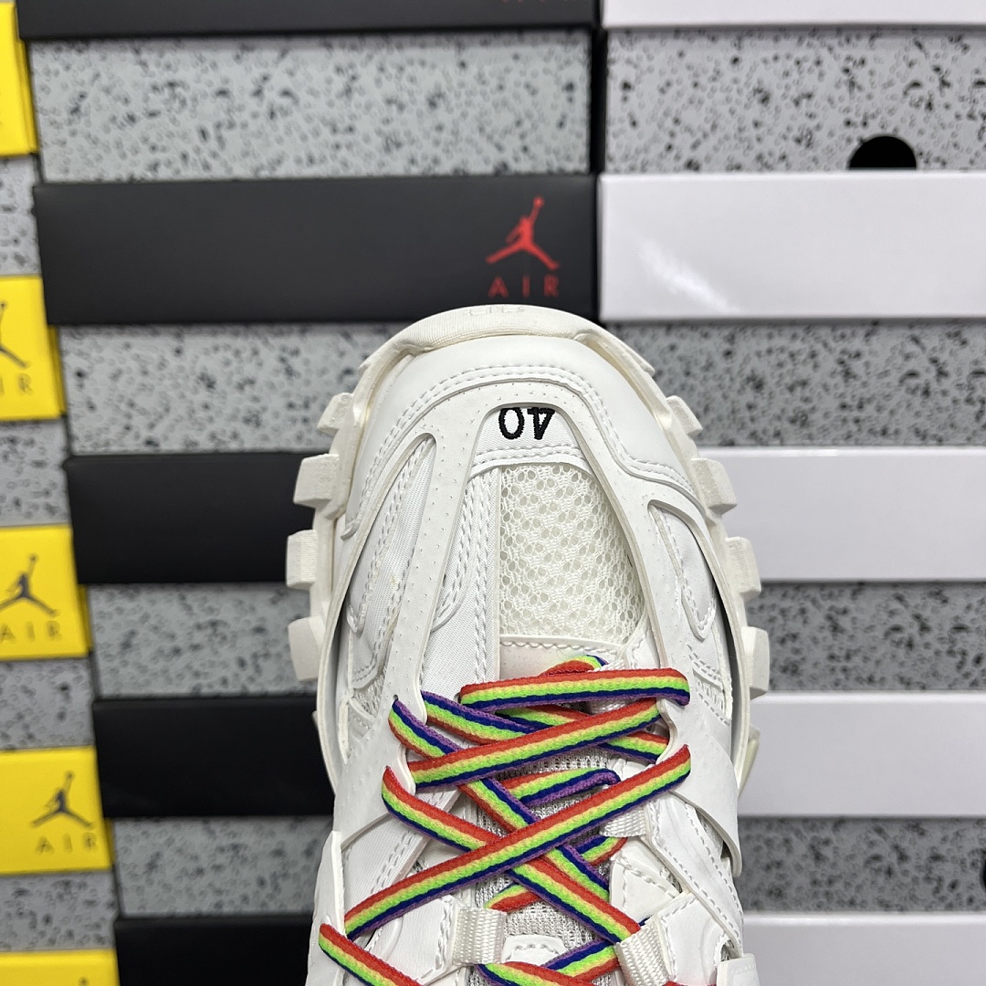 Balenciaga Track - Image 10