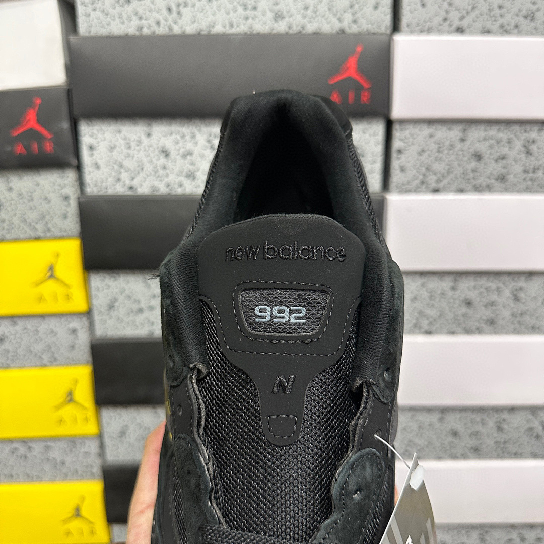 New Balance 992 (Triple Black) - Image 9