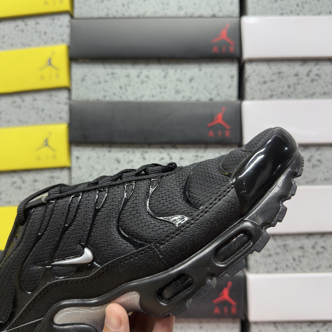 Nike Air Max Plus Mini Swoosh Black Silver DX8971-001 - Image 4