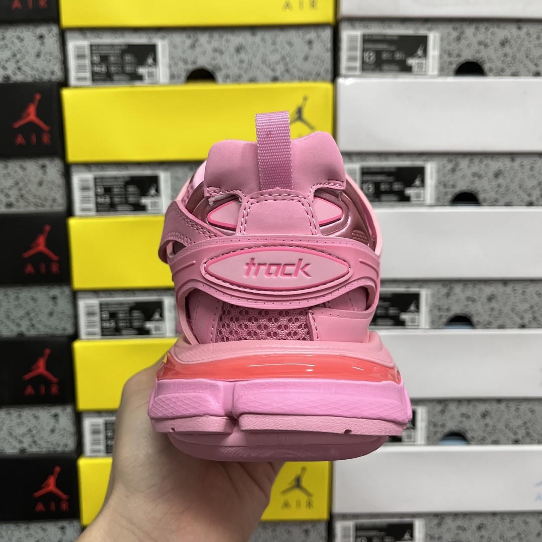 Balenciaga BLCG Track 3.0 - Image 6