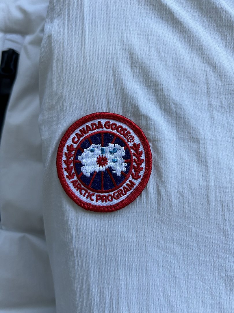 Canada Goose Label Lodge Hoody Jacket - Image 31