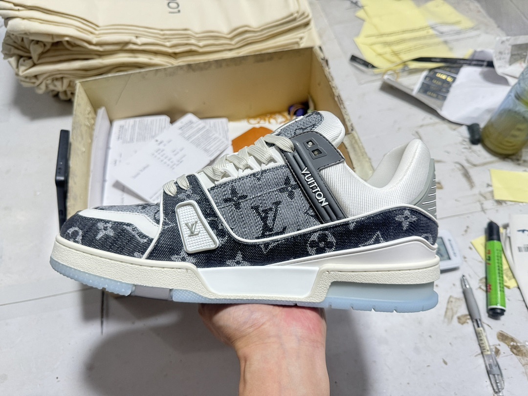 Louis Vuitton LV Trainer - Image 8