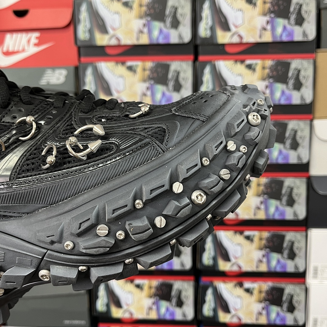 Balenciaga Defender - Image 3