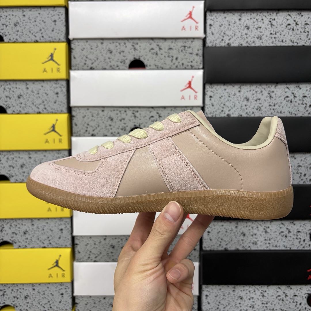 On Running Maison Margiela Replica - Image 11