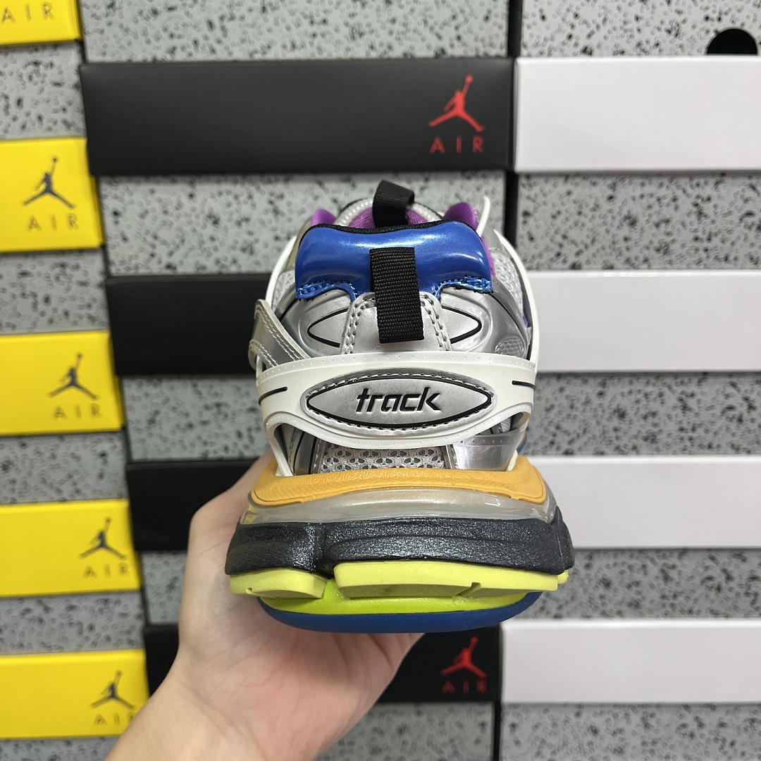 Balenciaga Track - Image 5