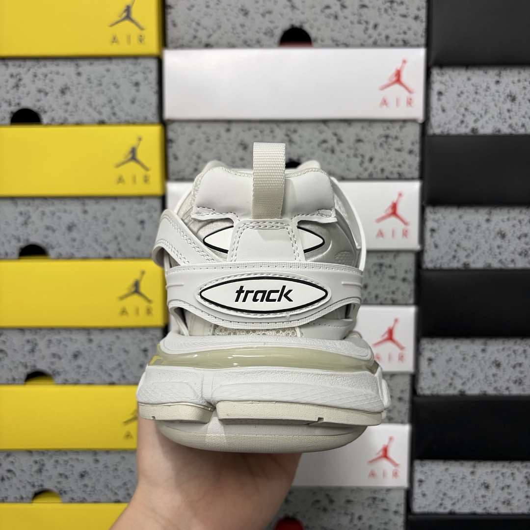 Balenciaga Track - Image 6