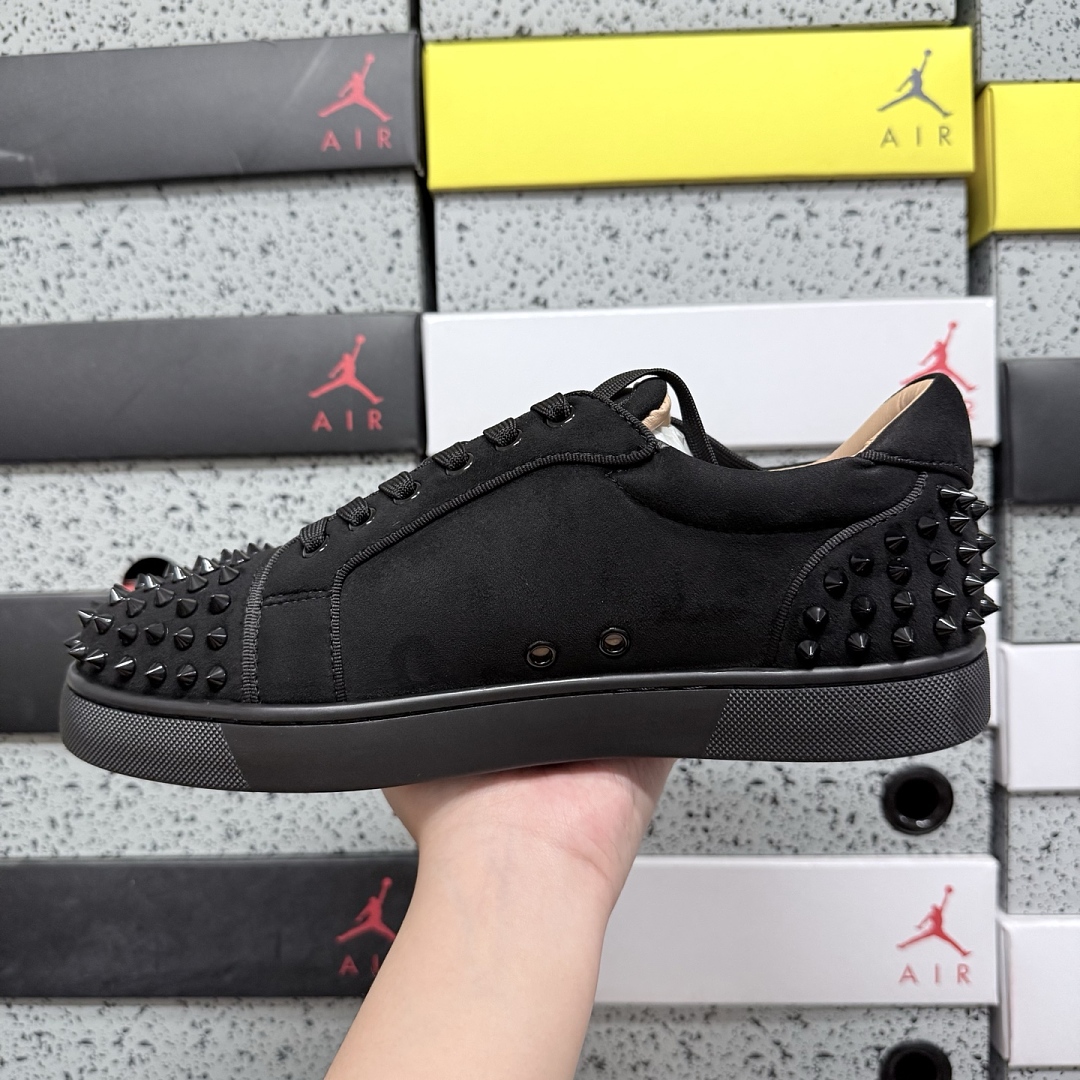Christian Louboutin CL 1130573CM53 Black Patent Stud - Image 6