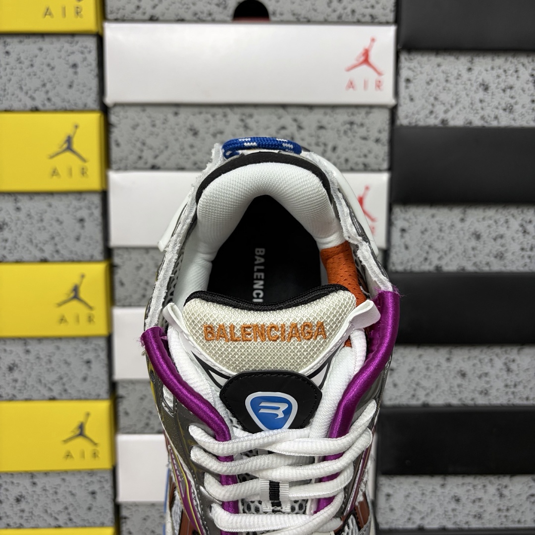 Balenciaga BLCG Runner Multicolor 7.0 - Image 8