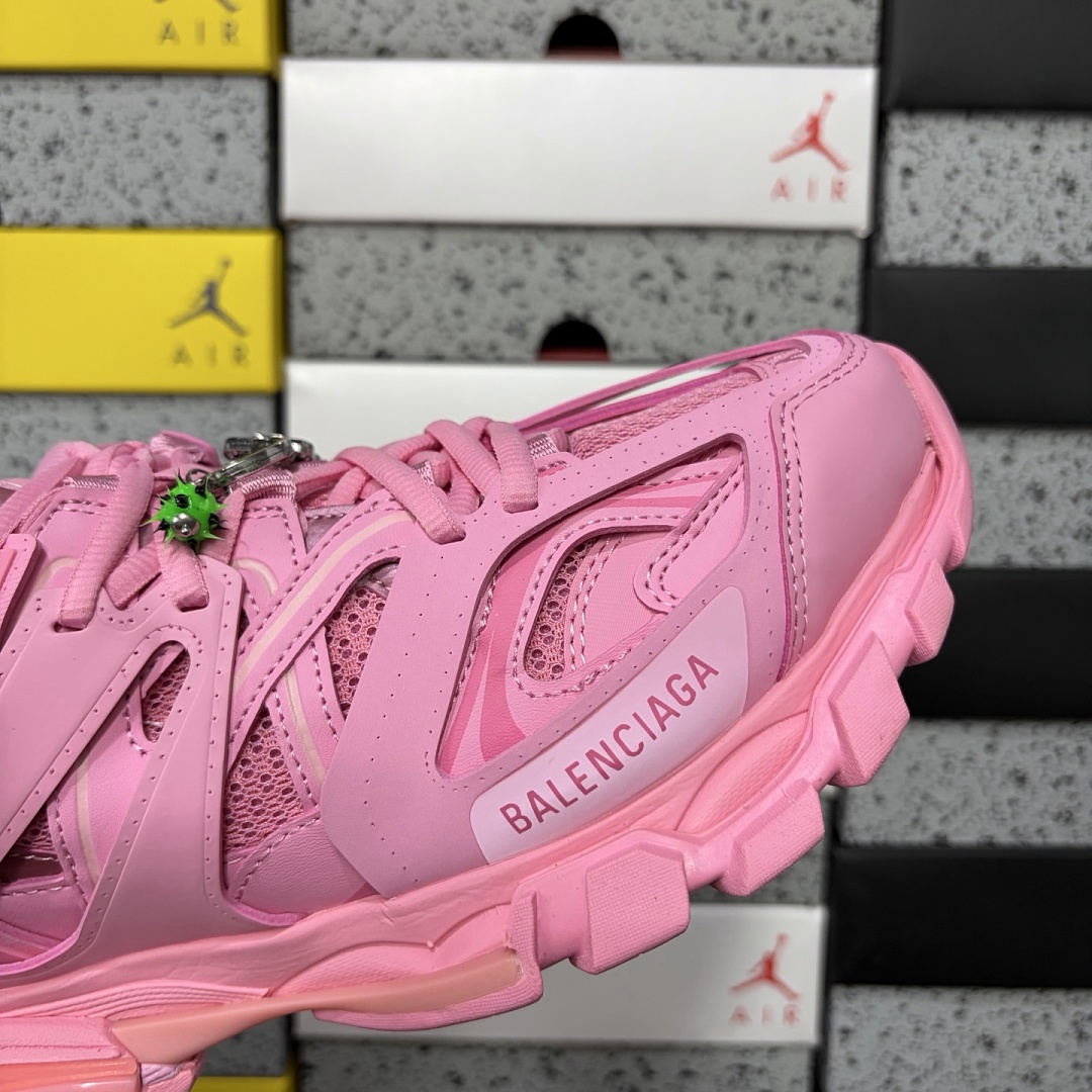 Balenciaga Track - Image 3