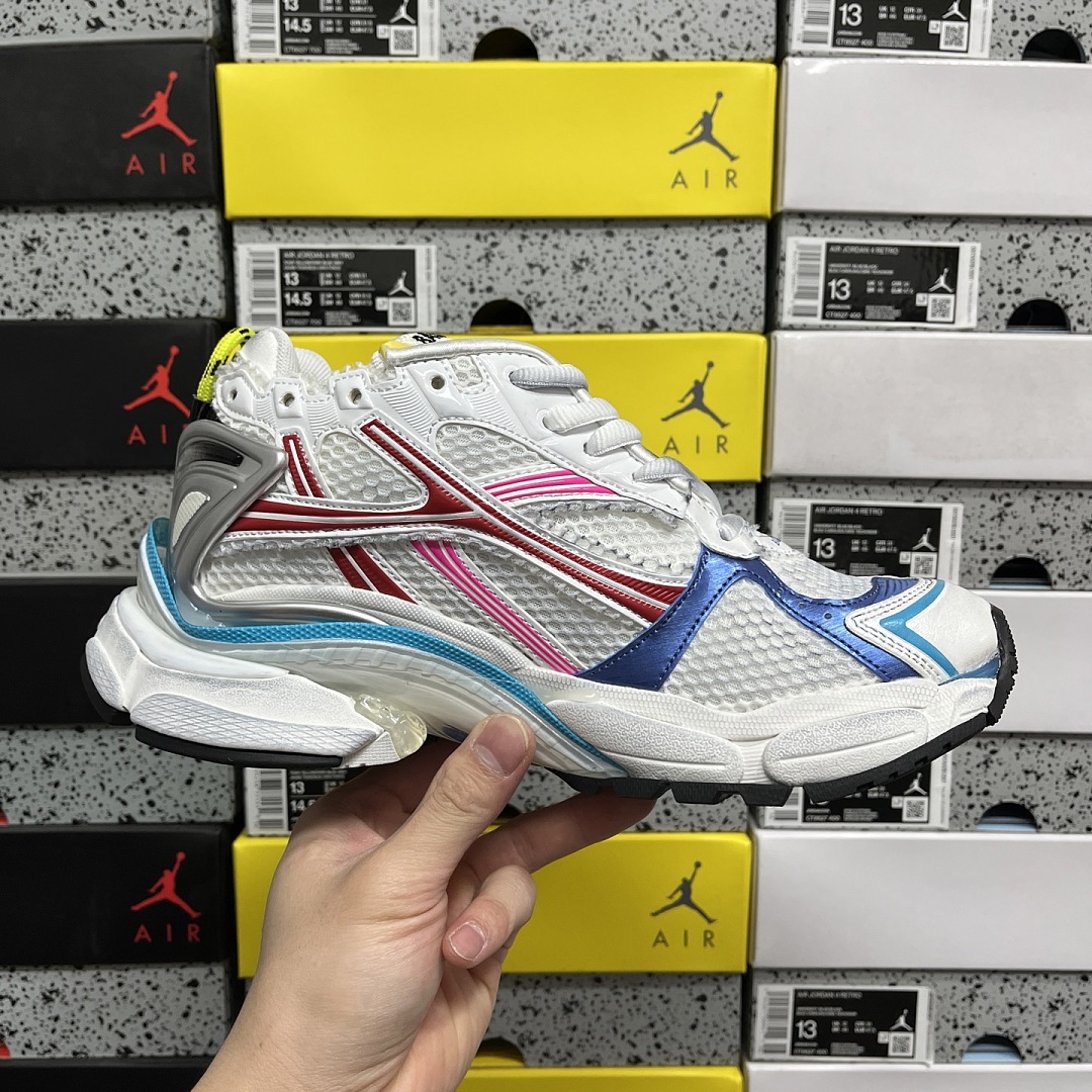 Balenciaga BLCG Runner 7.5 - Image 2
