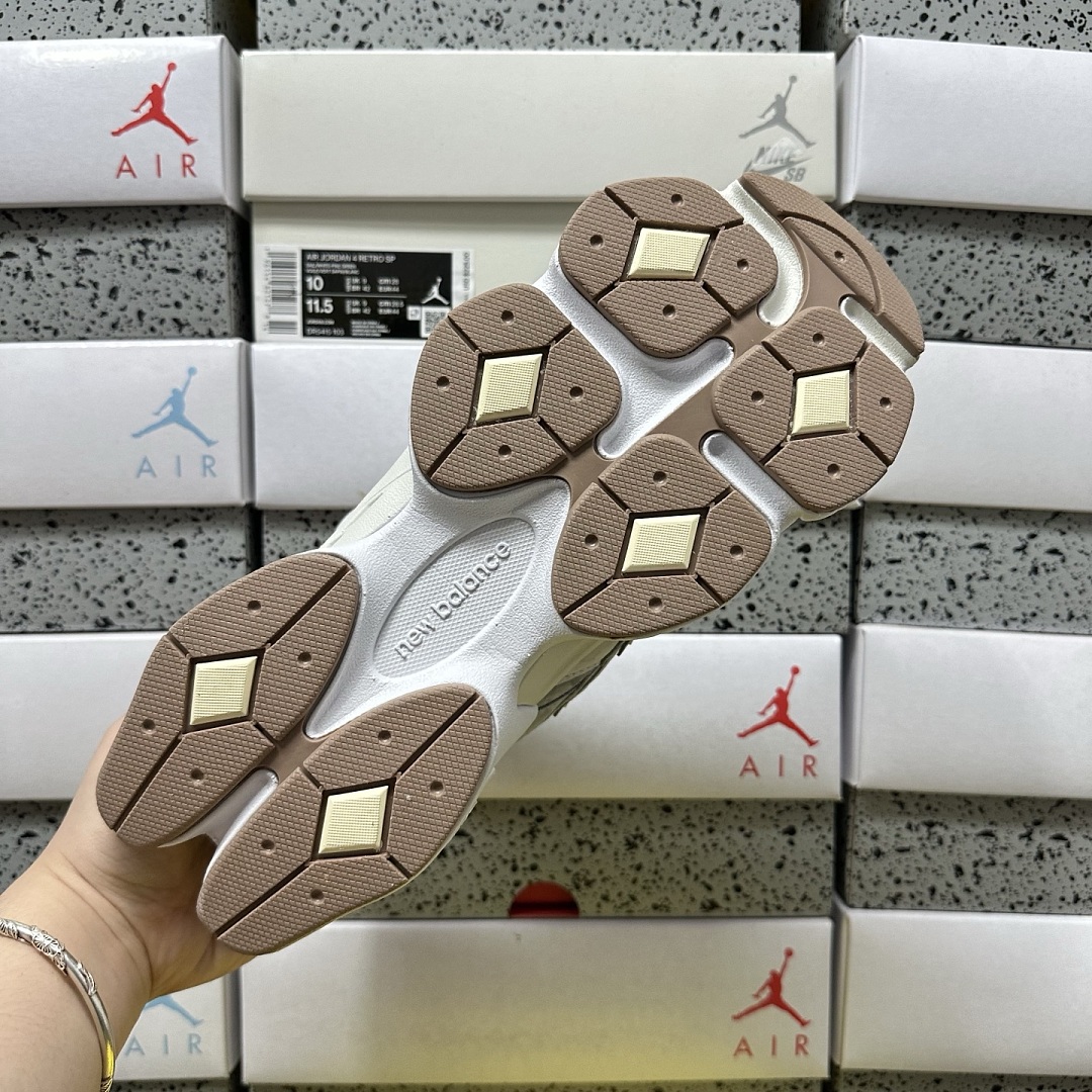 New Balance 9060 - Image 4