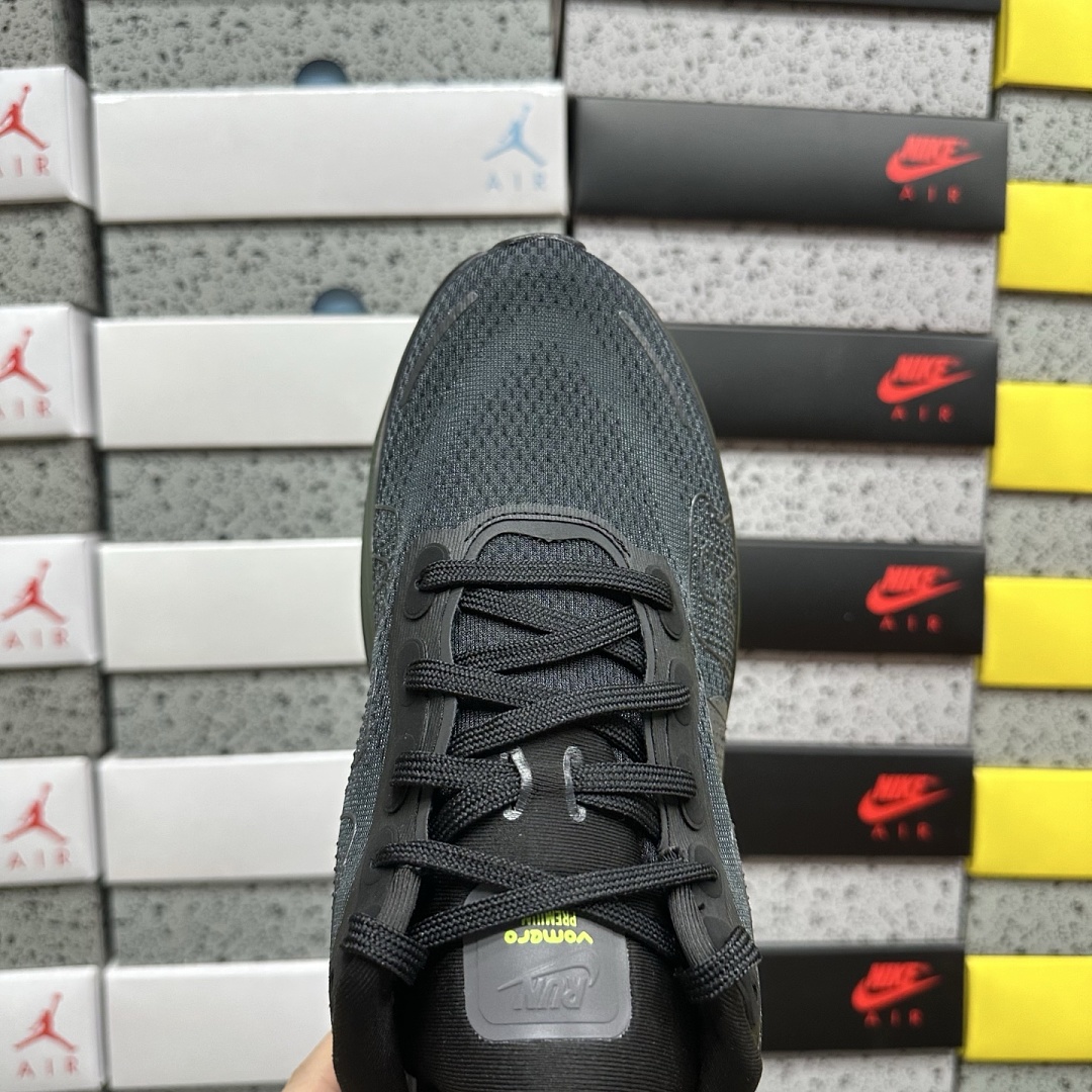 Nike Vomero Premium Black Volt - Image 4