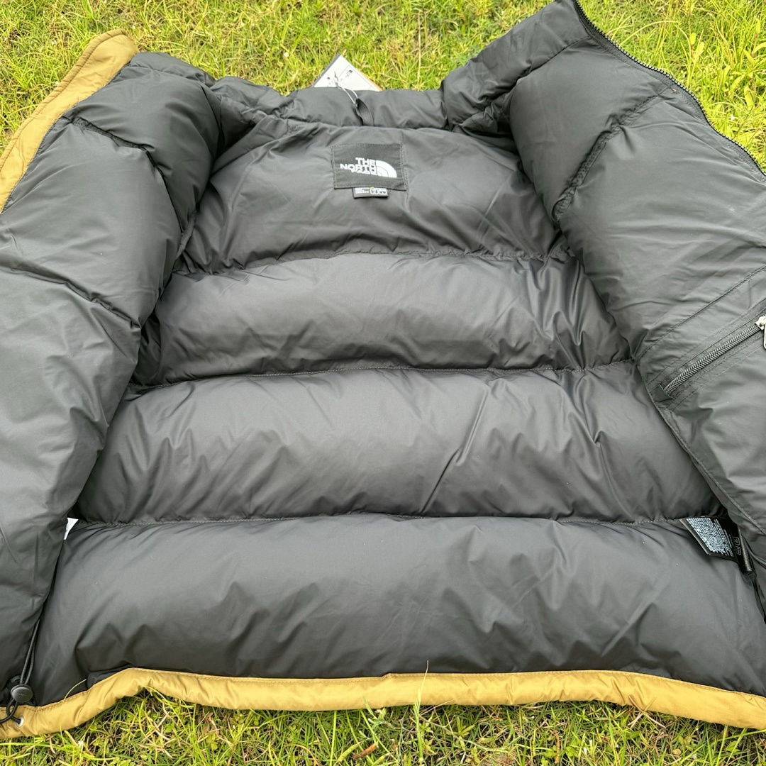 The North Face TNF 1996 Retro Nuptse 700 Fill Packable Jacket - Image 117