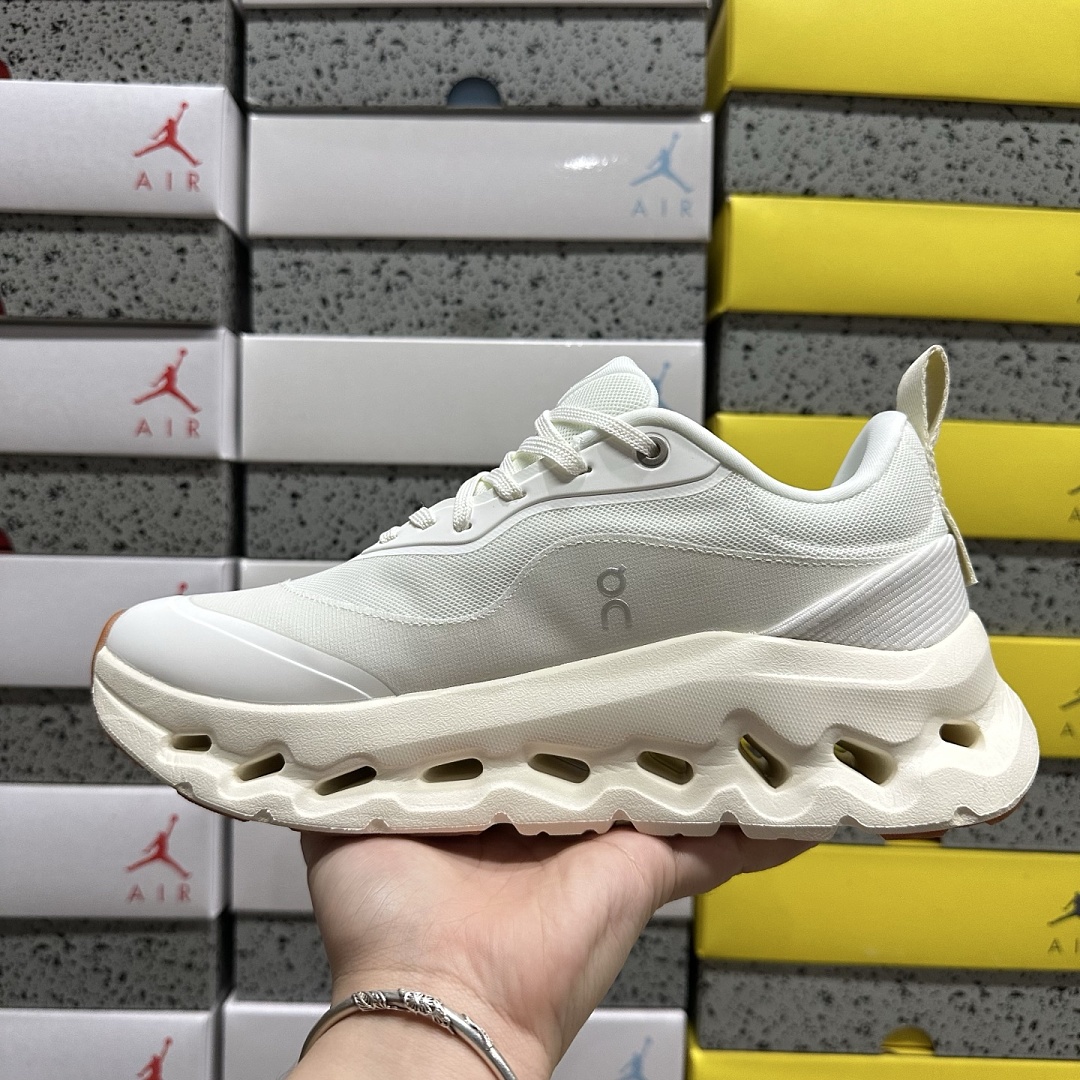 On Running Running Cloudtilt 2 LOEWE All White 3WE10870108 - Image 3
