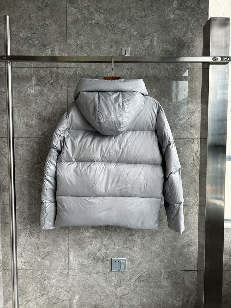 Canada Goose Crofton Puffer Jacket - Image 14