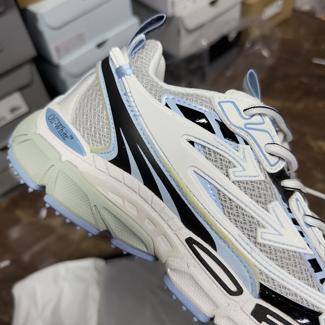 Off-White Be Right Back - Image 3