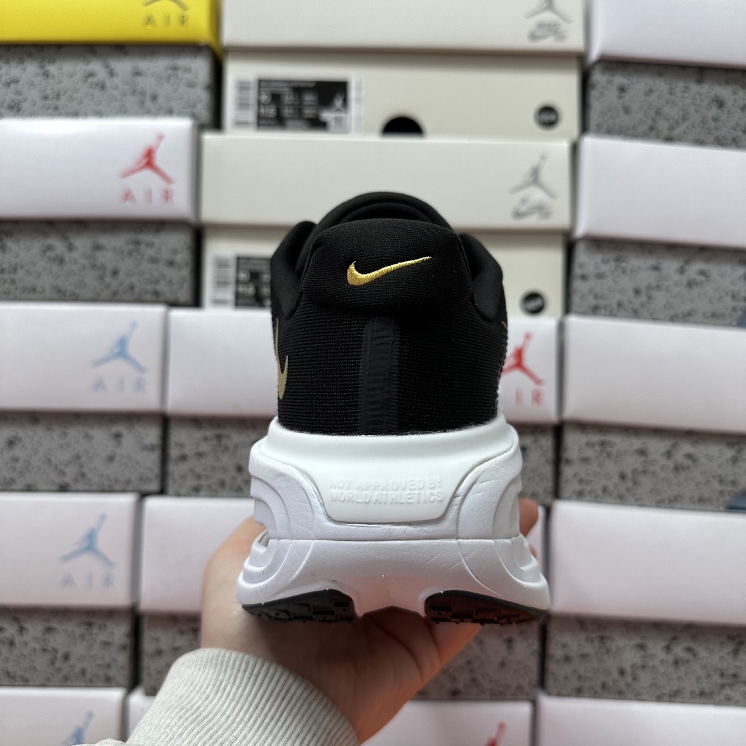 Nike Vomero Premium HQ2050-683 - Image 8