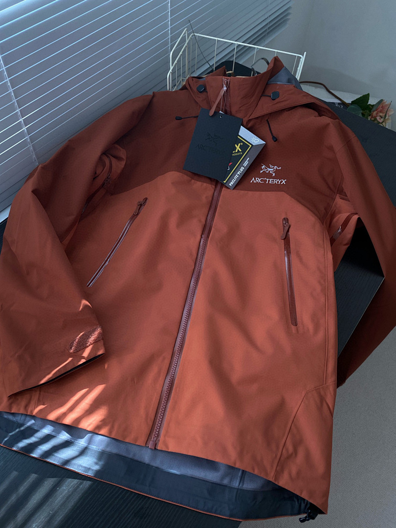 Arc'teryx Beta AR Jacke - Image 19