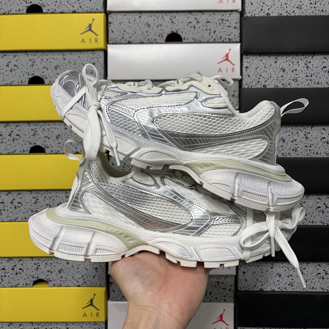 Balenciaga BLCG 3XL - Image 8