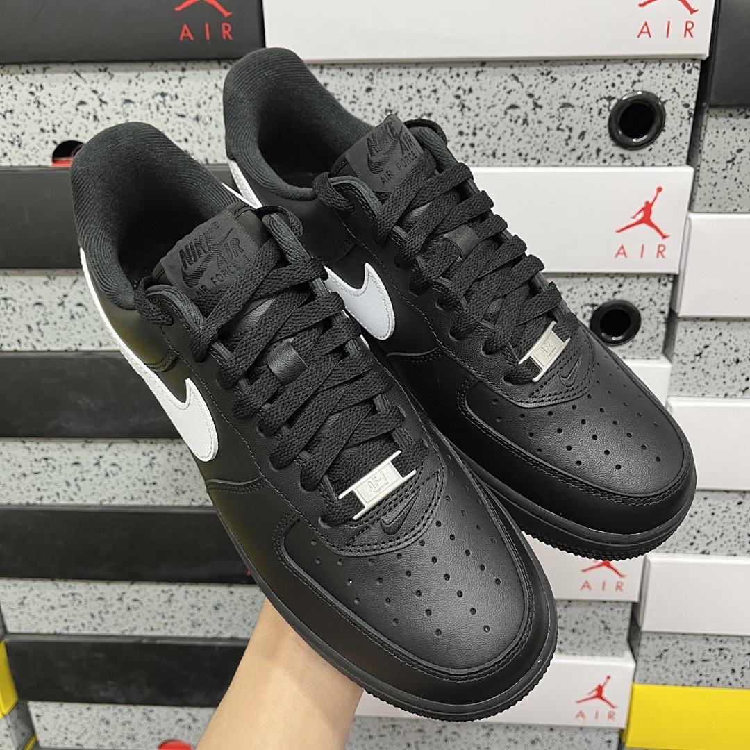 Nike Air Force 1 Low Supreme Black White Sup - Image 3