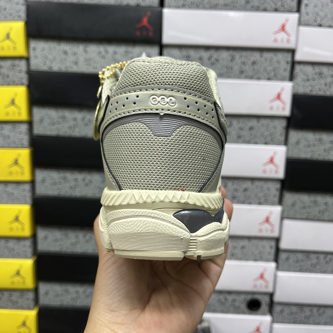 ASICS Gel-Cumulus 16 Leaf (Green Dried) - Image 10