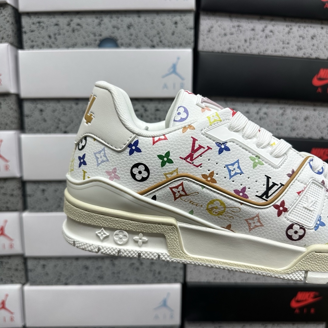 Louis Vuitton Trainer V2-13 - Image 7