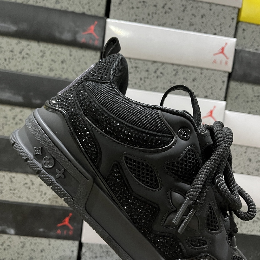 Louis Vuitton Skate Sneaker V3-9 - Image 2
