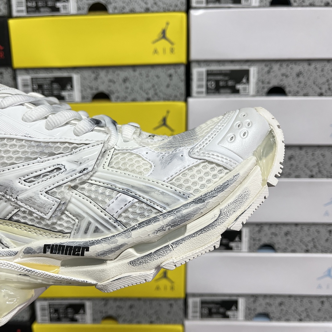 Balenciaga BLCG Runner 7 Gen - Image 4