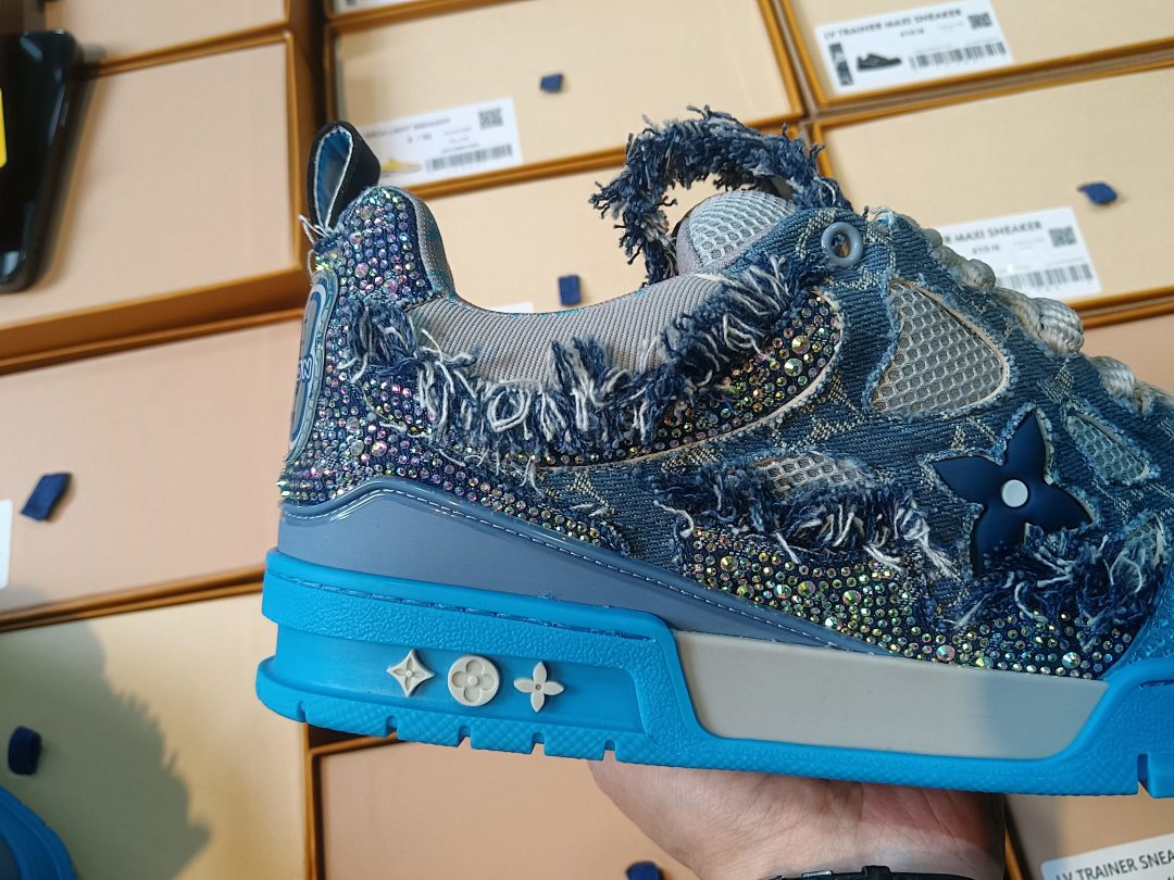 Louis Vuitton LV SkateBlack Sports Shoes - Image 5